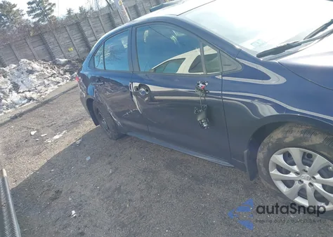 2025 Toyota Corolla Hybrid Le z USA, uszkodzony, nr VIN JTDBCMFE9S3108144